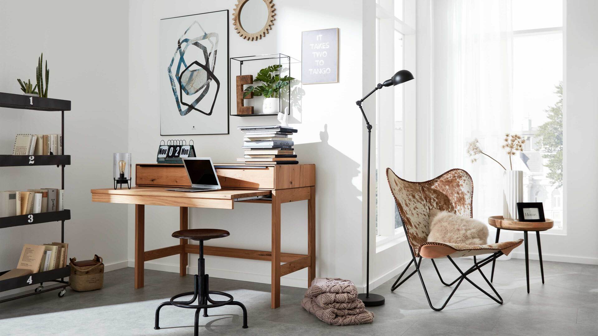 Interliving Wohnzimmer Serie 2020 - Hochkommode 151285 Interliving Wohnzimmer Serie 2020 - Hochkommode 151285