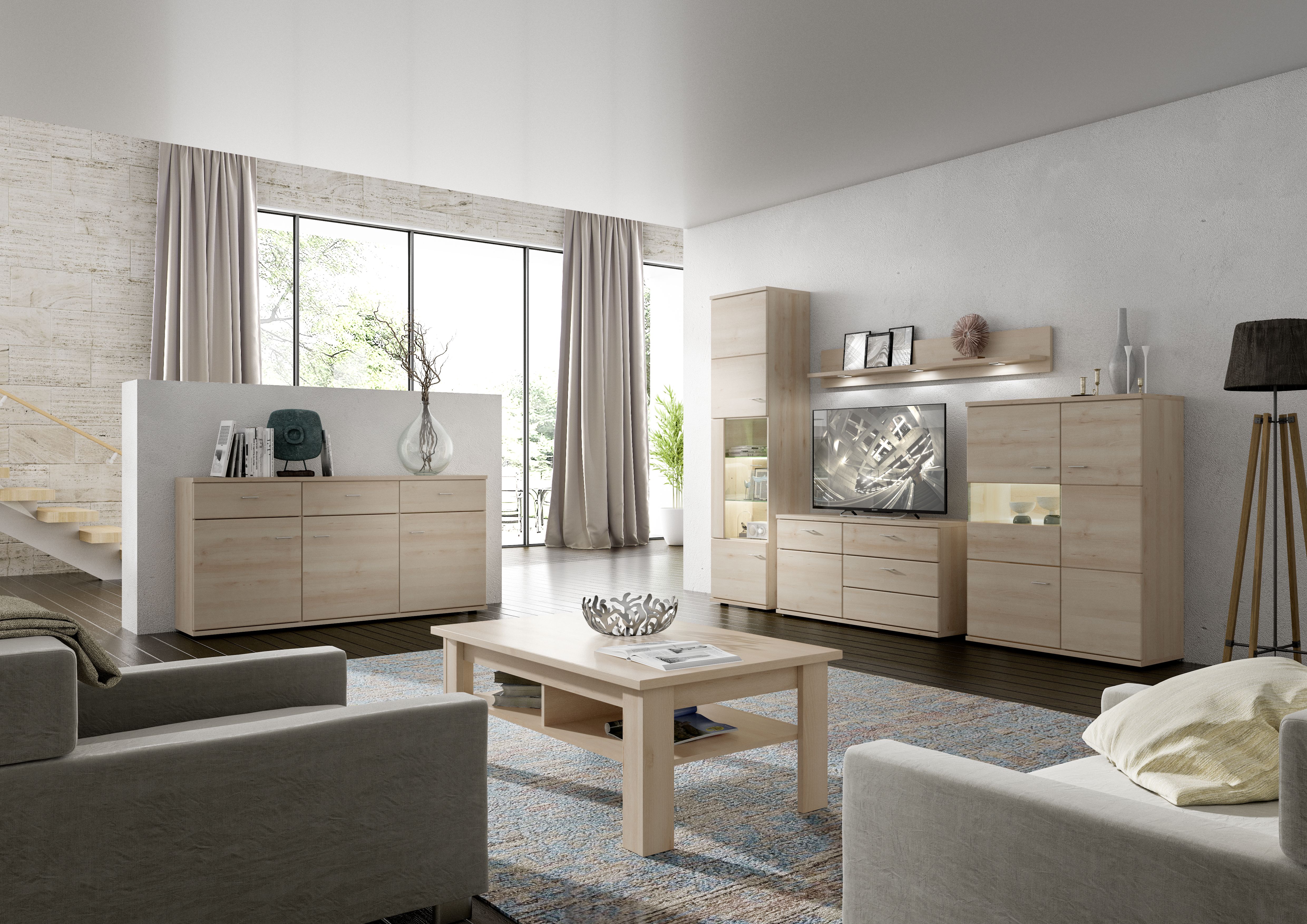 Kommoden aus einem hellen Holz im Wohnzimmer