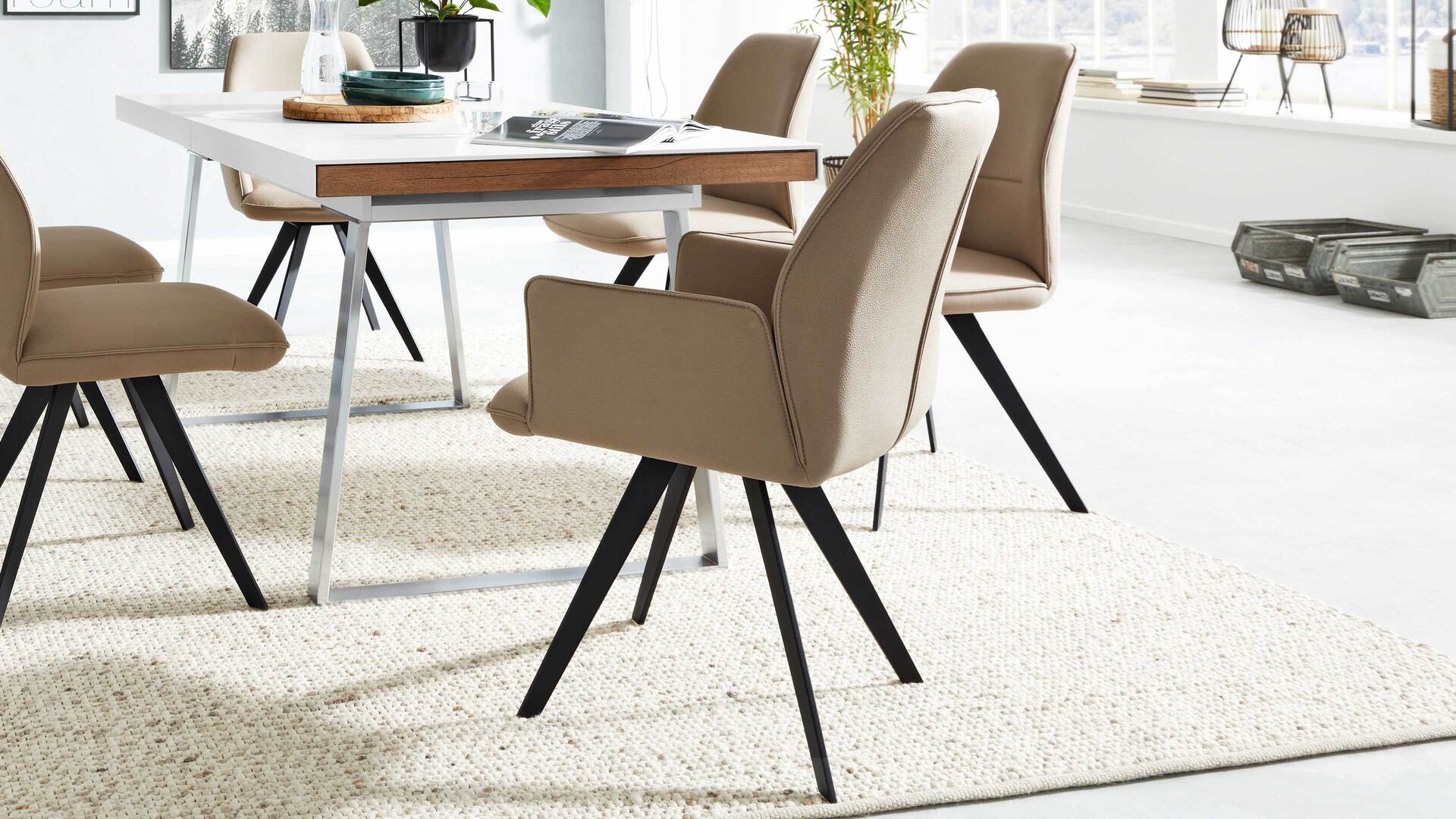 Interliving Esszimmer Serie 5102 – Armlehnstuhl V322 Interliving Esszimmer Serie 5102 – Armlehnstuhl V322