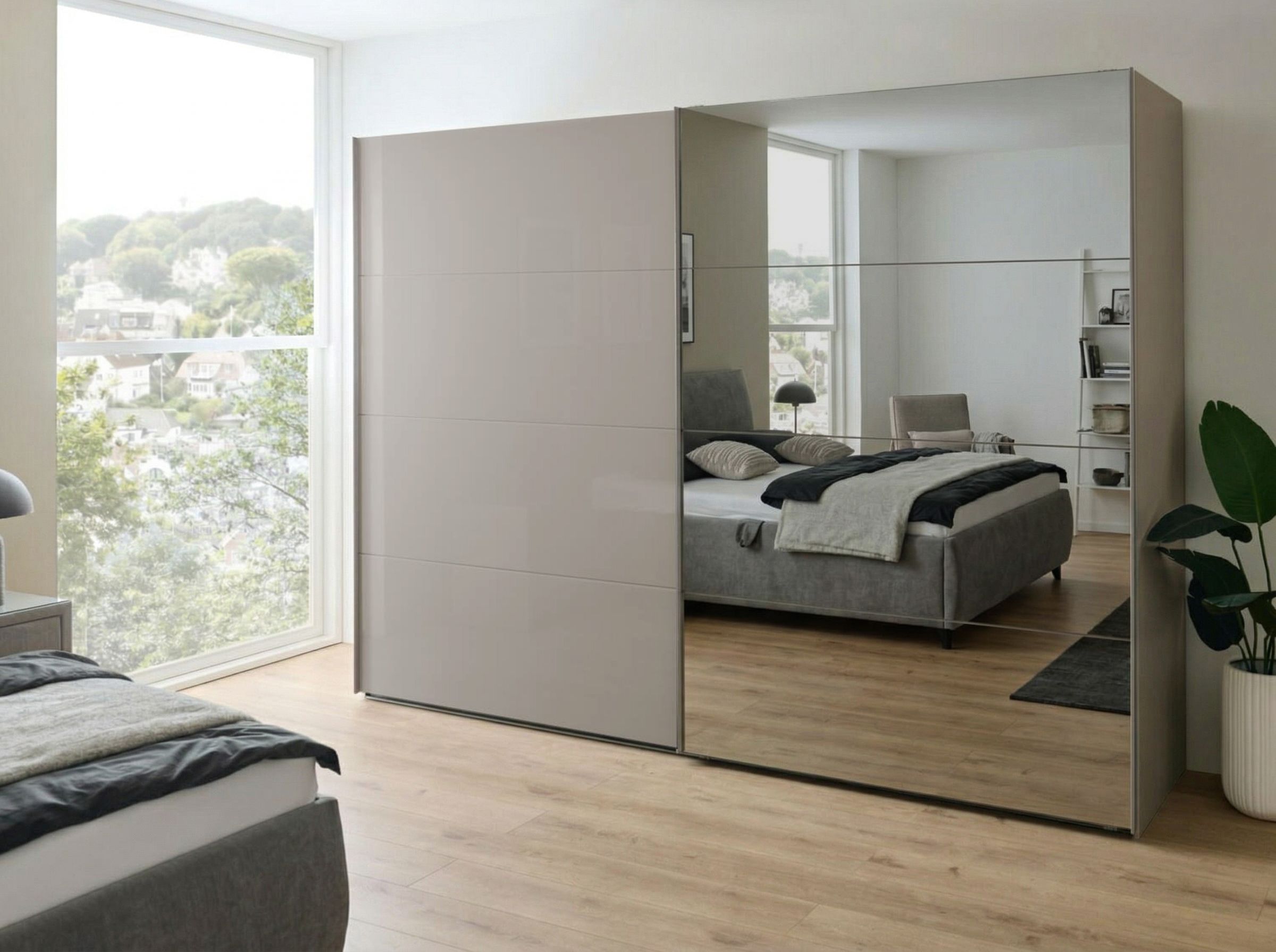 Schwebetürenschrank