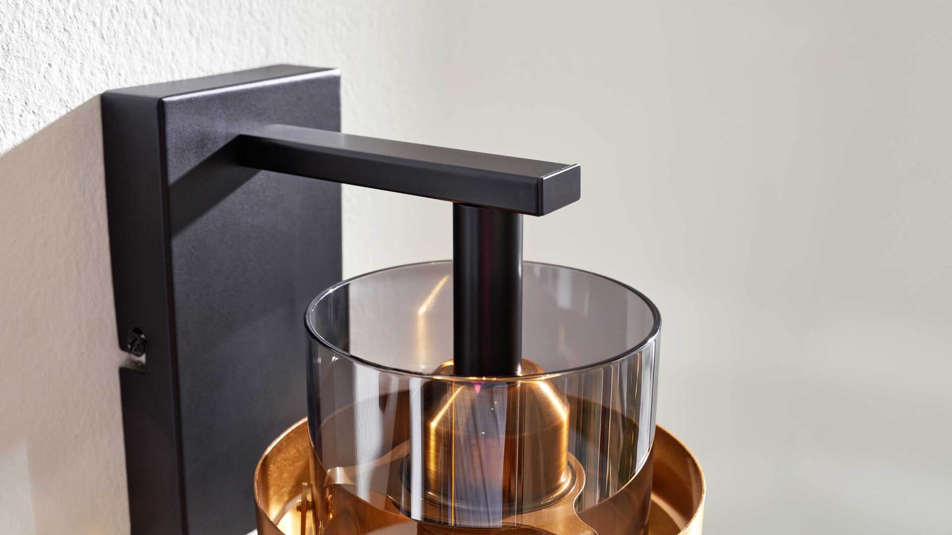 Interliving Leuchten Serie 9333 - Wandleuchte Interliving Leuchten Serie 9333 - Wandleuchte