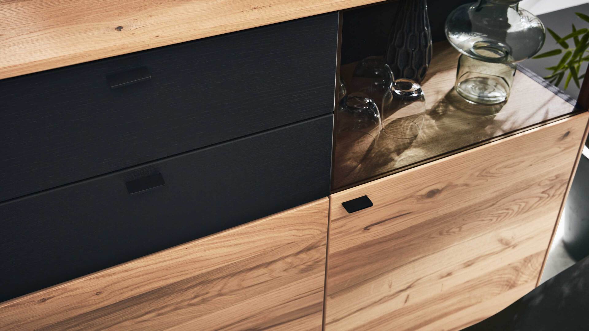 Interliving Esszimmer Serie 5604 - Sideboard V728-0308 Interliving Esszimmer Serie 5604 - Sideboard V728-0308