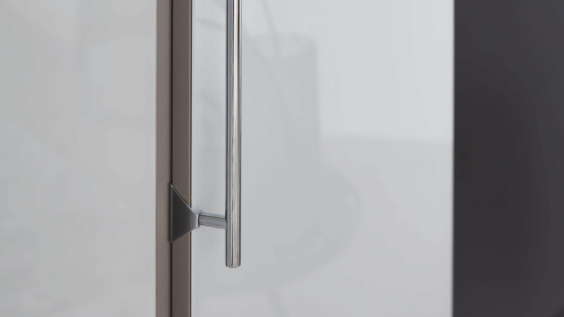 Interliving Kleiderschrank Serie 1205 – Kleiderschrank 044 Interliving Kleiderschrank Serie 1205 – Kleiderschrank 044