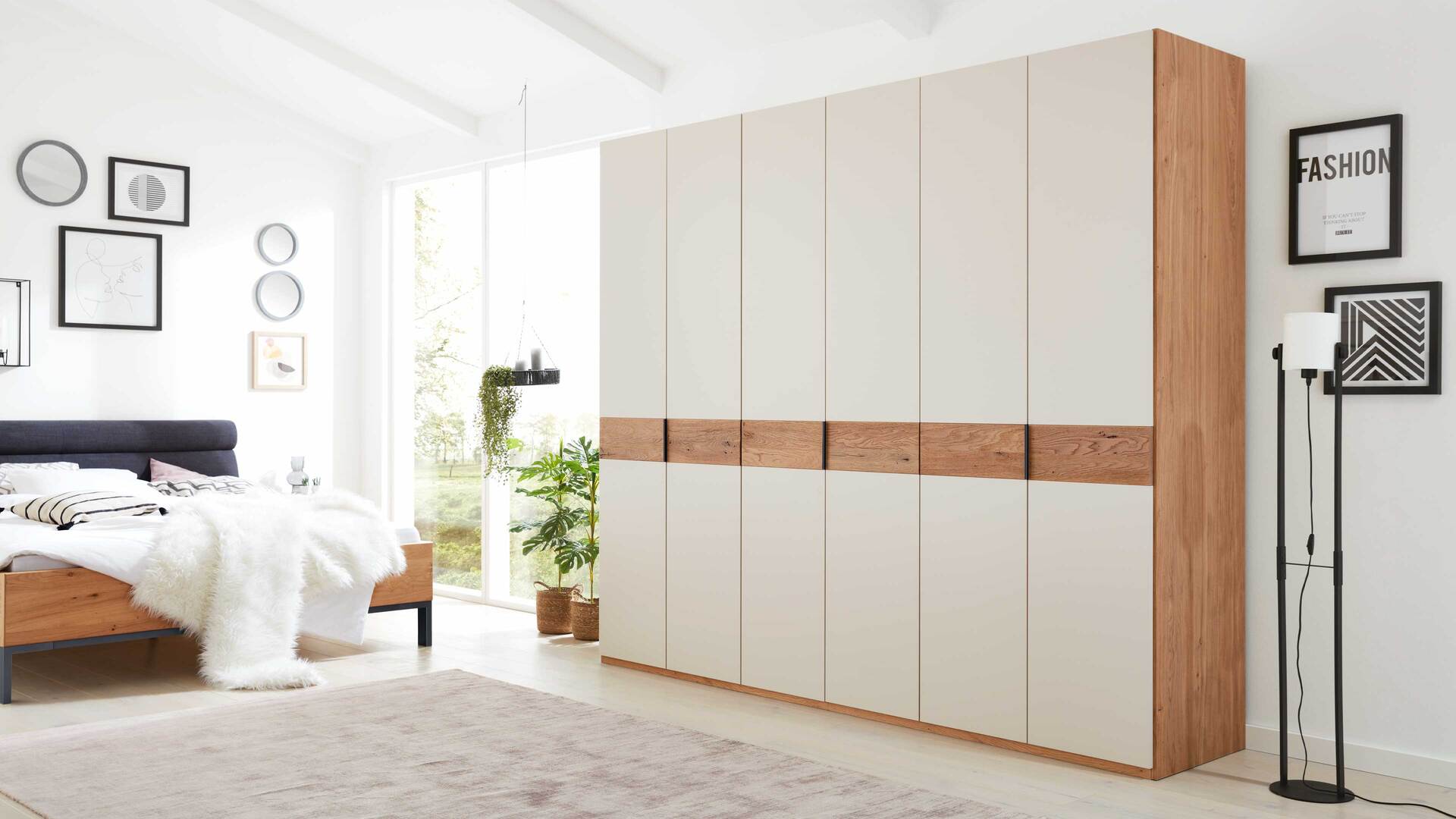 Interliving Schlafzimmer Serie 1023 Kleiderschrank