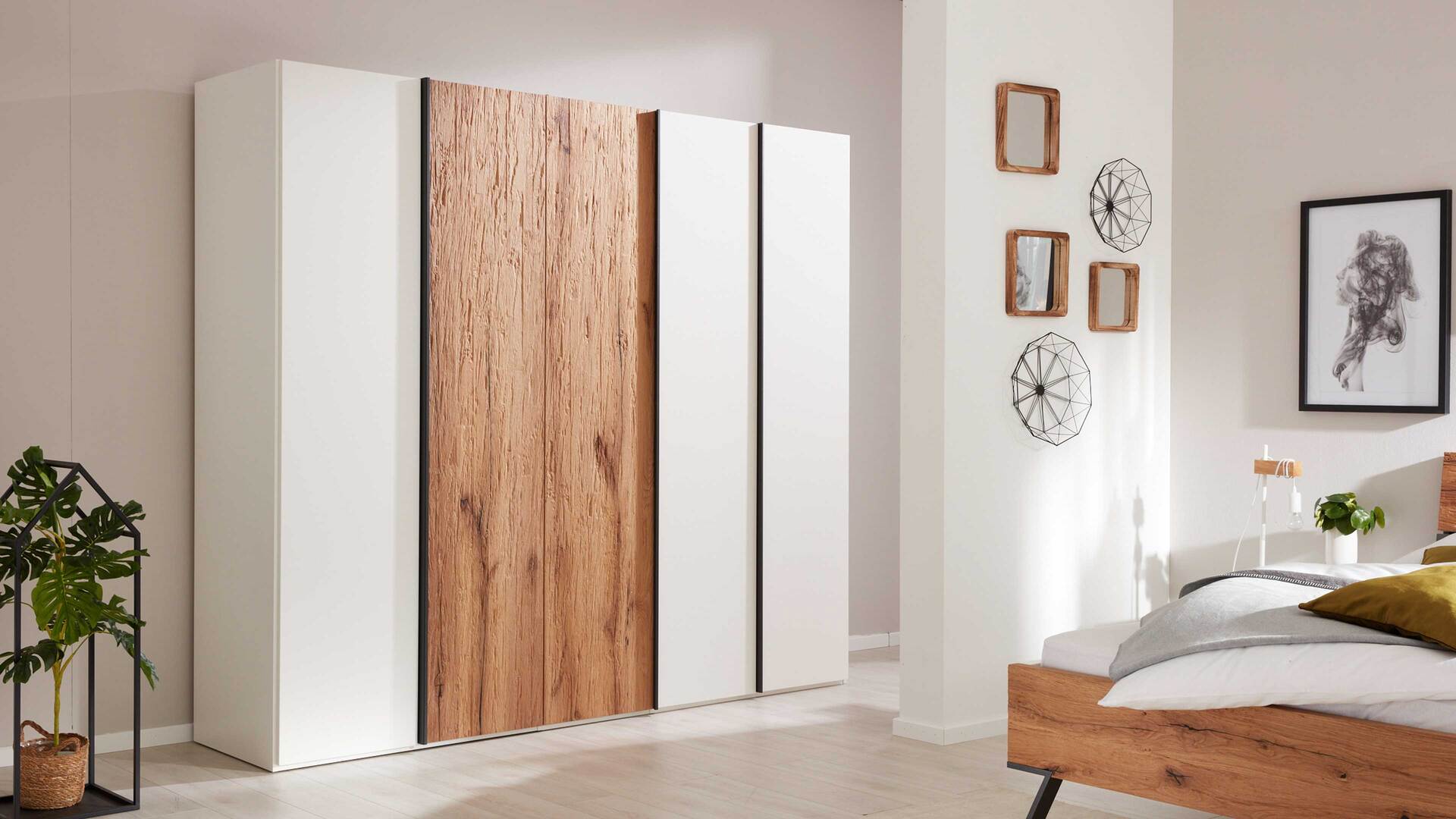 Interliving Schlafzimmer Serie 1025 Kleiderschrank 531052