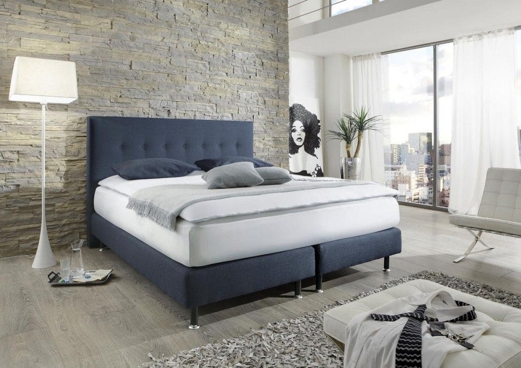 Boxspringbett in Dunkelblau
