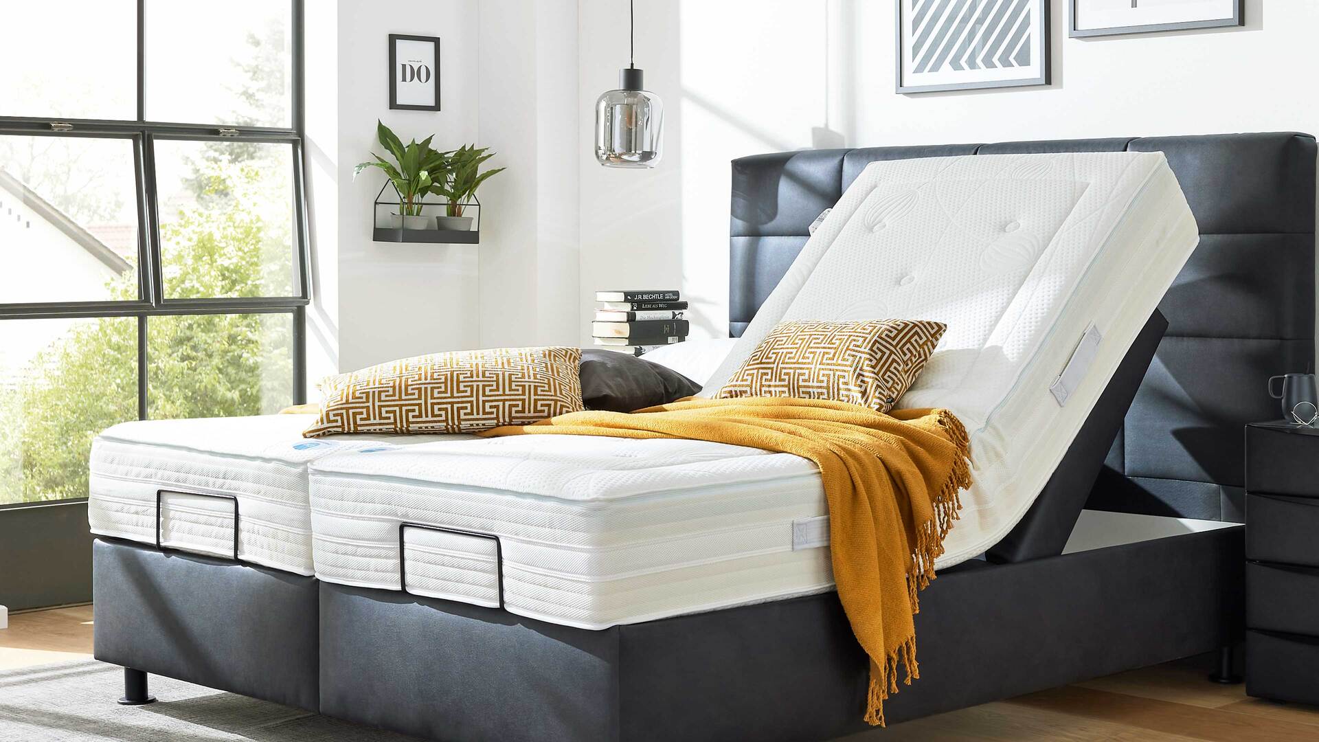 Interliving Boxspringbett Serie 1402 – Motor-Boxspringbett Interliving Boxspringbett Serie 1402 – Motor-Boxspringbett