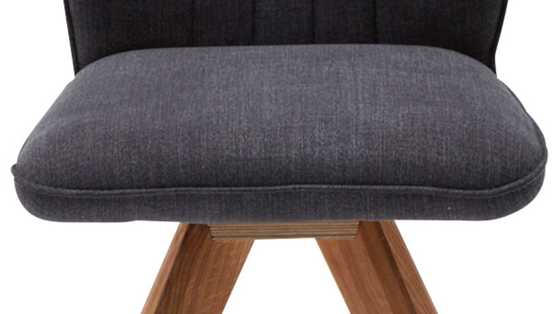 Interliving Esszimmer Serie 5102 – Polsterstuhl U111 mit DRehfunktion Interliving Esszimmer Serie 5102 – Polsterstuhl U111 mit DRehfunktion