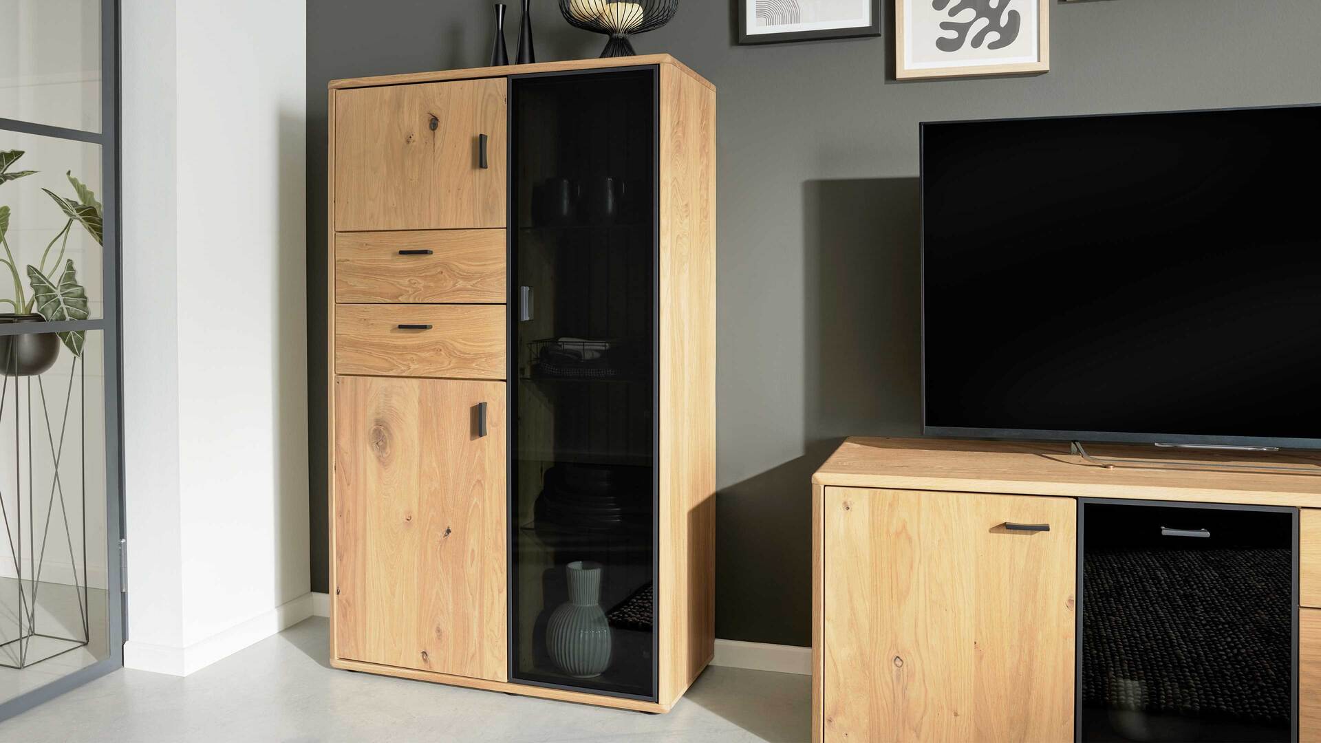 Interliving Wohnzimmer Serie 2024 - Highboard