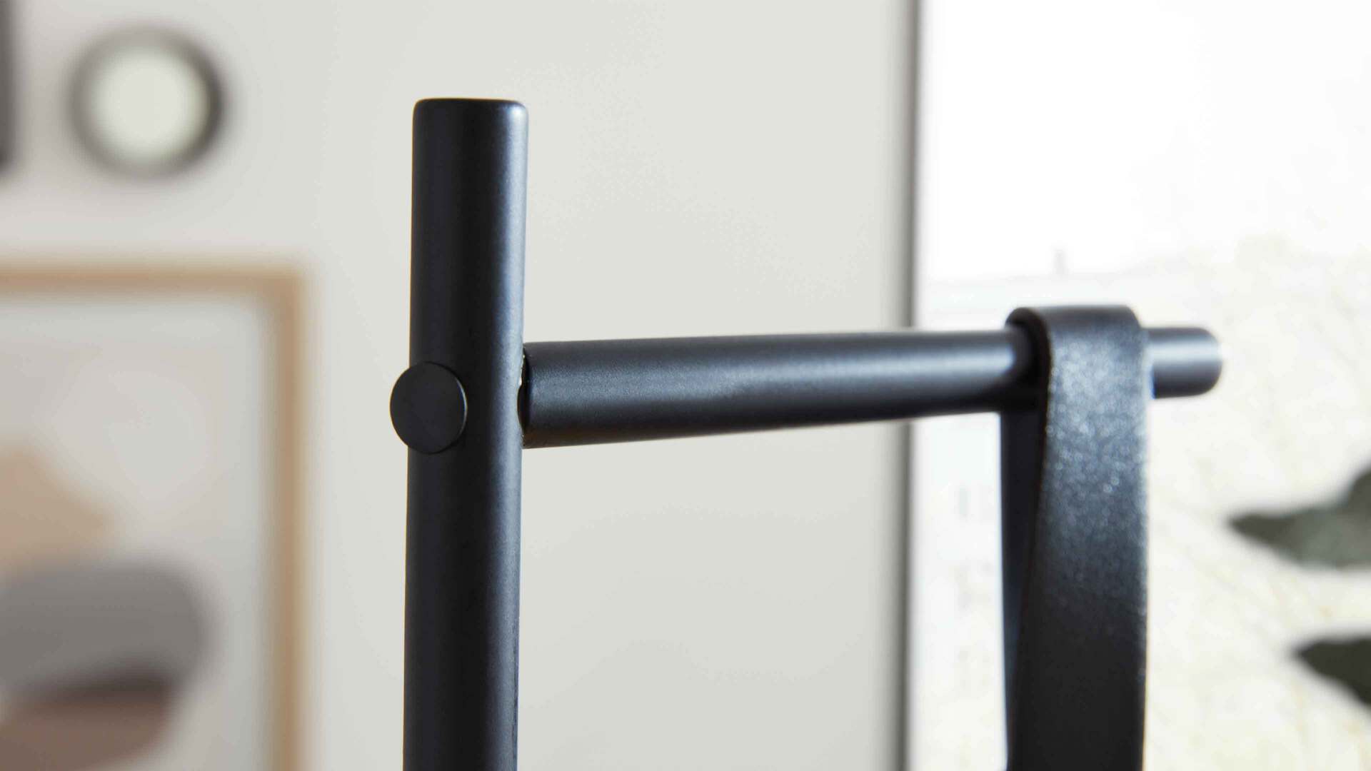 Interliving Leuchten Serie 9332 - Tischleuchte Interliving Leuchten Serie 9332 - Tischleuchte