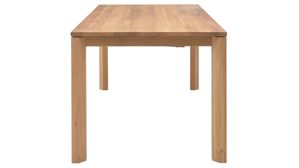 Auszugtisch von Interliving aus hellem Holz