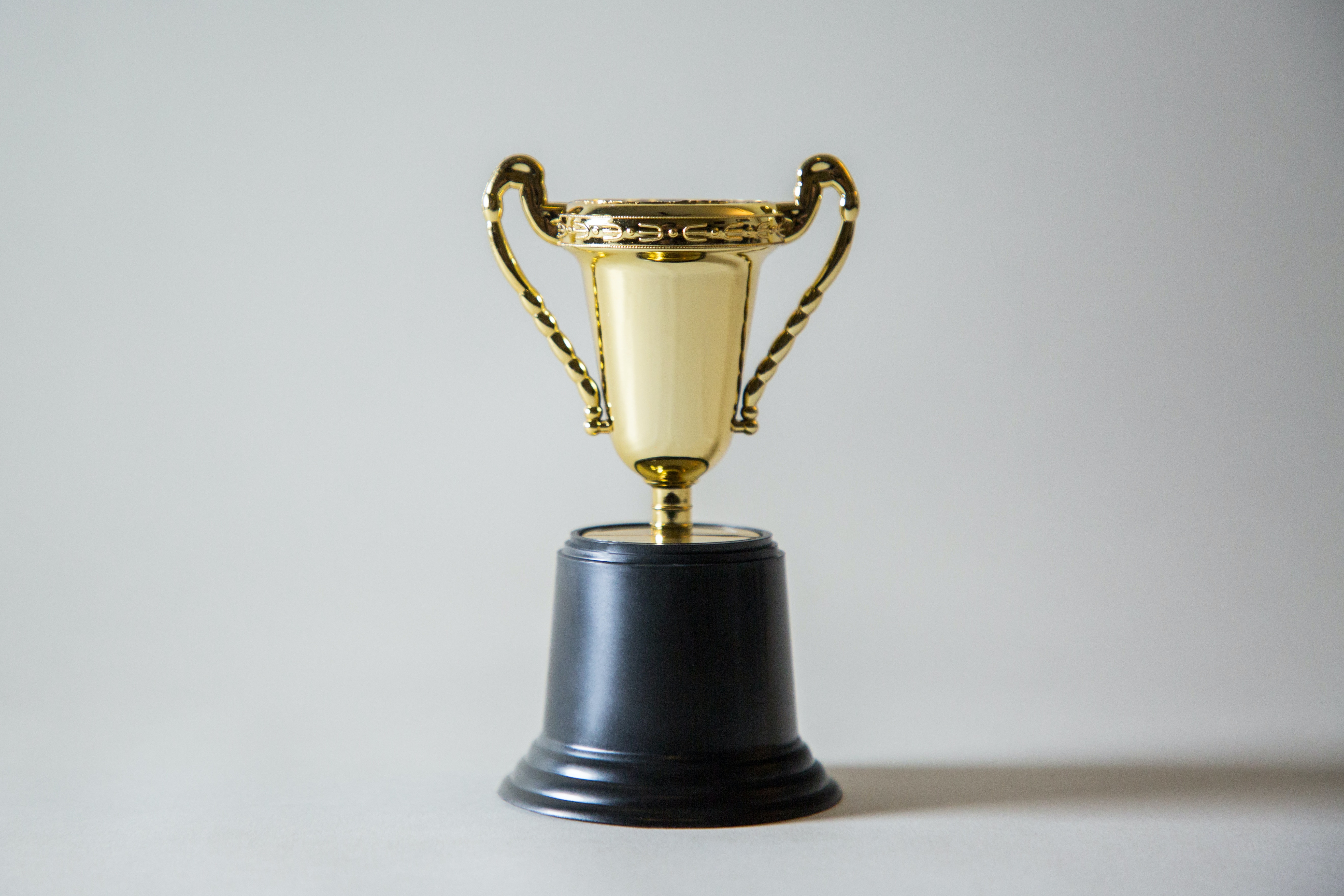 Goldener Pokal