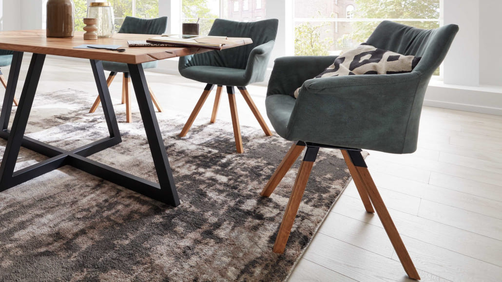 Moderner Esszimmerstuhl aus Stoff in Grau