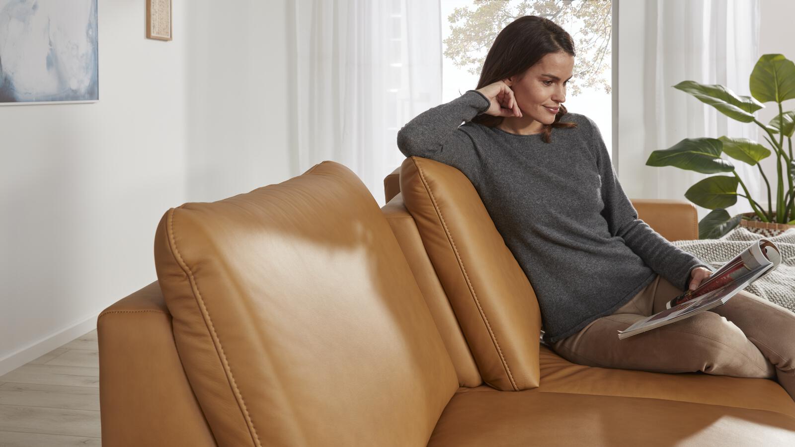 Ledergarnitur auf Wunsch mit Funktion