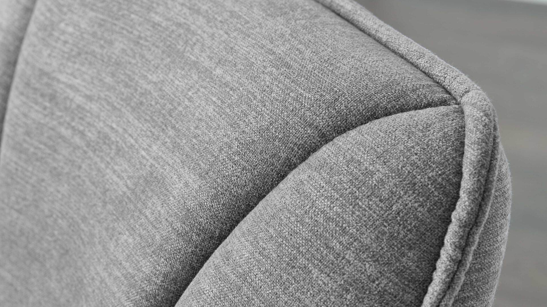 Interliving Esszimmer Serie 5102 Armlehn-Polsterstuhl V232