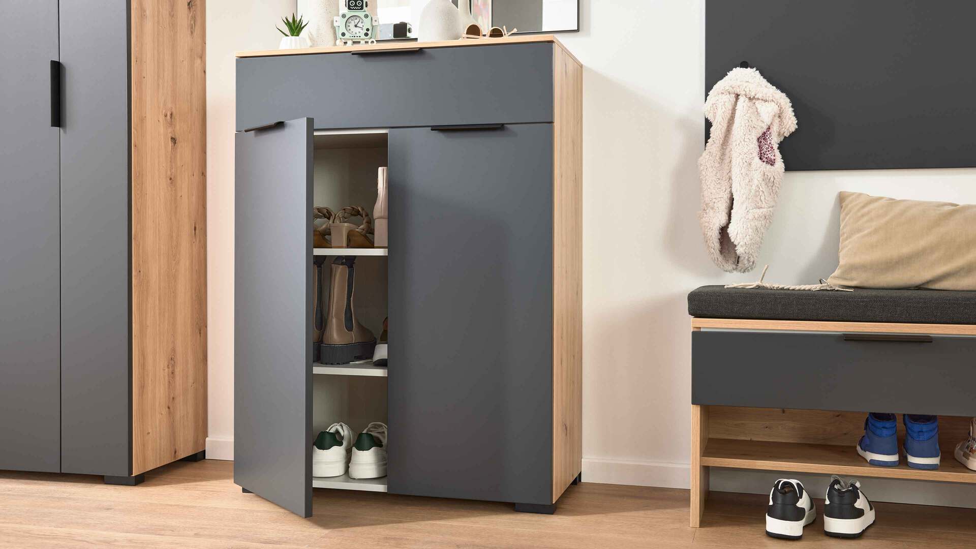Interliving Garderobe Serie 6012 - Kombikommode INL-300 Interliving Garderobe Serie 6012 - Kombikommode INL-300