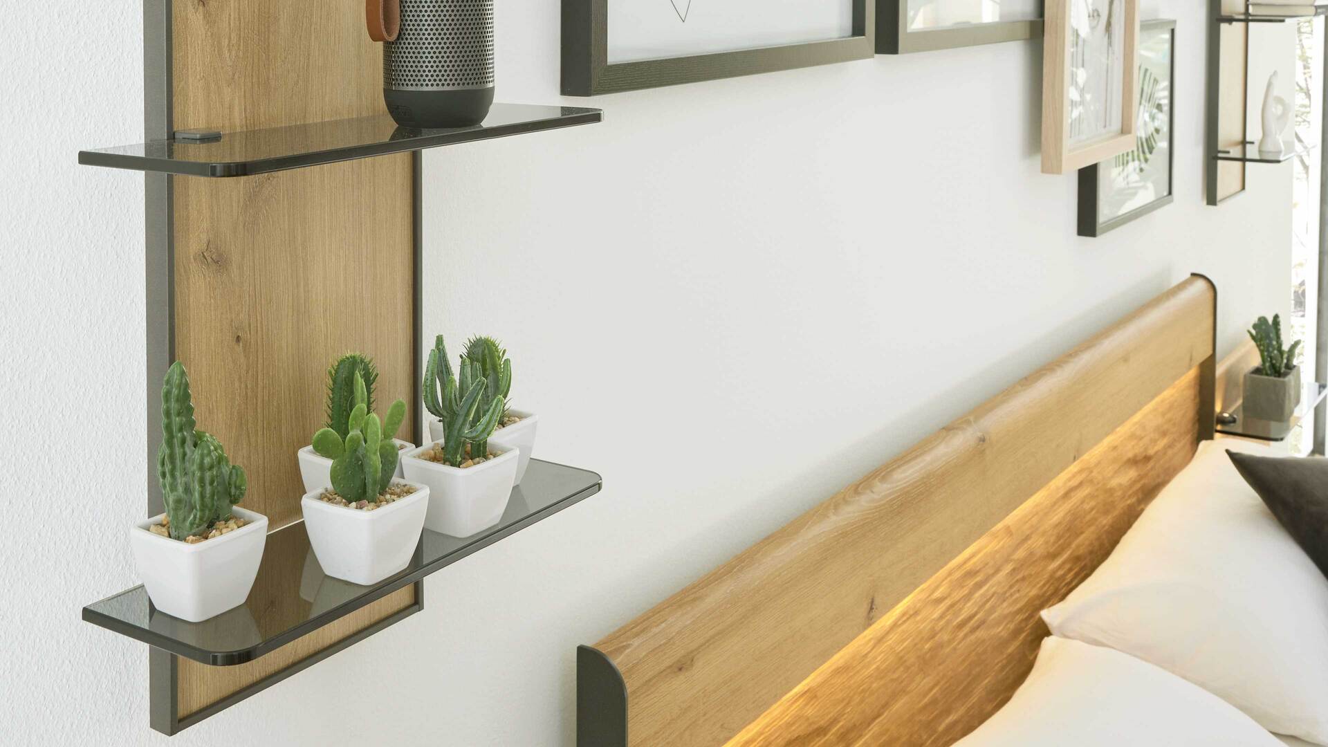 Interliving Schlafzimmer Serie 1027 – Regal