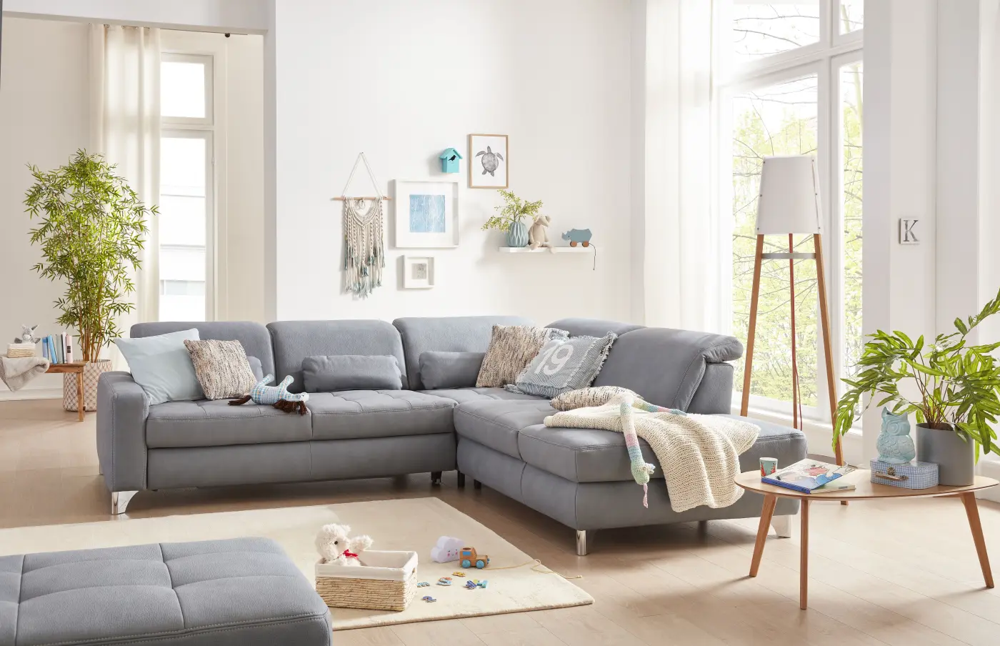 Ecksofa incl. Sitztiefenverstellung