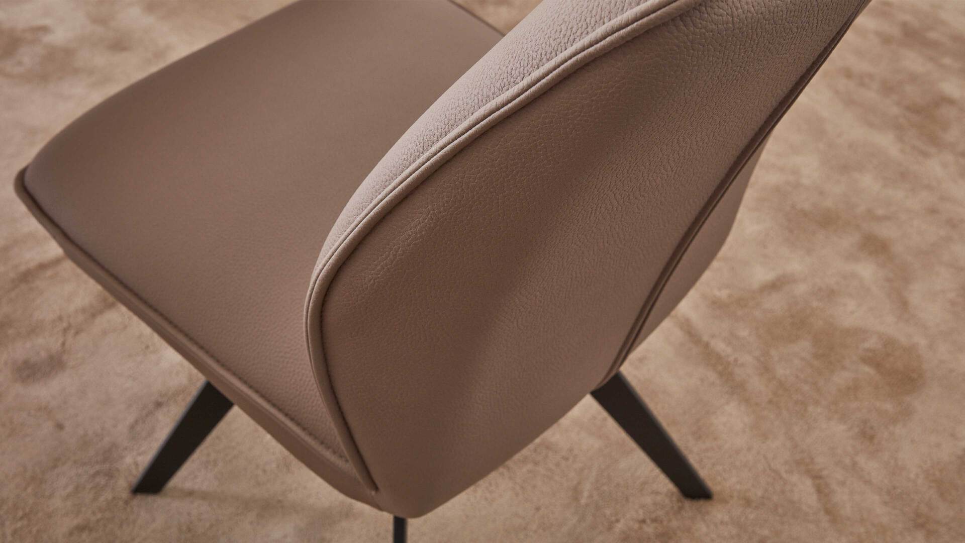 Interliving Esszimmer Serie 5102 – Polsterstuhl U331 mit Drehfunktion Interliving Esszimmer Serie 5102 – Polsterstuhl U331 mit Drehfunktion