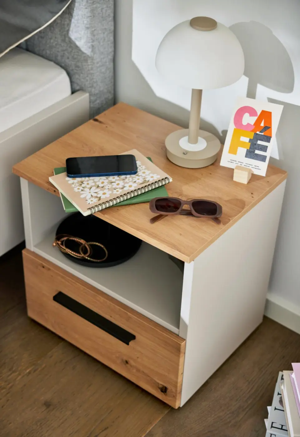 Nachtschrank - Interliving Serie 1702