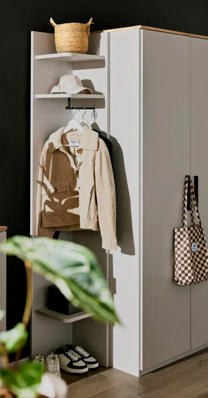 Garderobe - Interliving Serie 1702