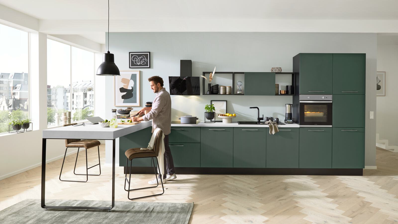 Interliving Küche Serie 3059 mit privileg Einbaugeräten