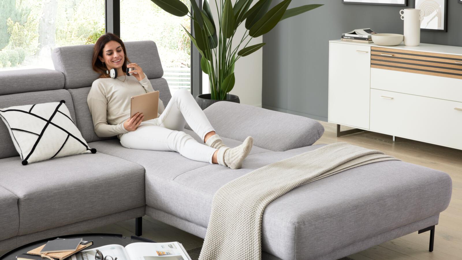 Interliving Sofa Serie 4251 – Eckkombination