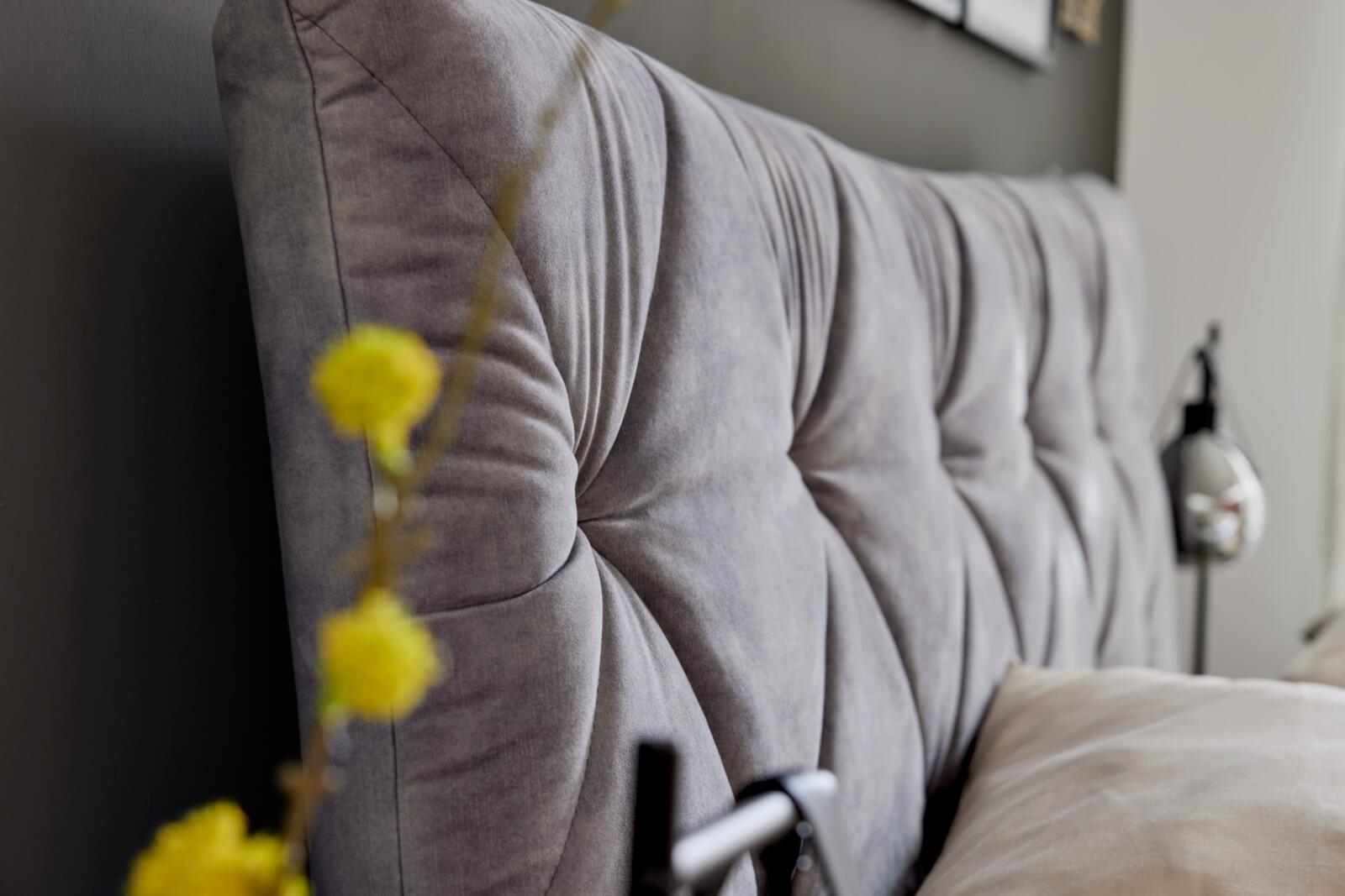 Interliving Boxspringbett Serie 1420 - ohne Bettkasten