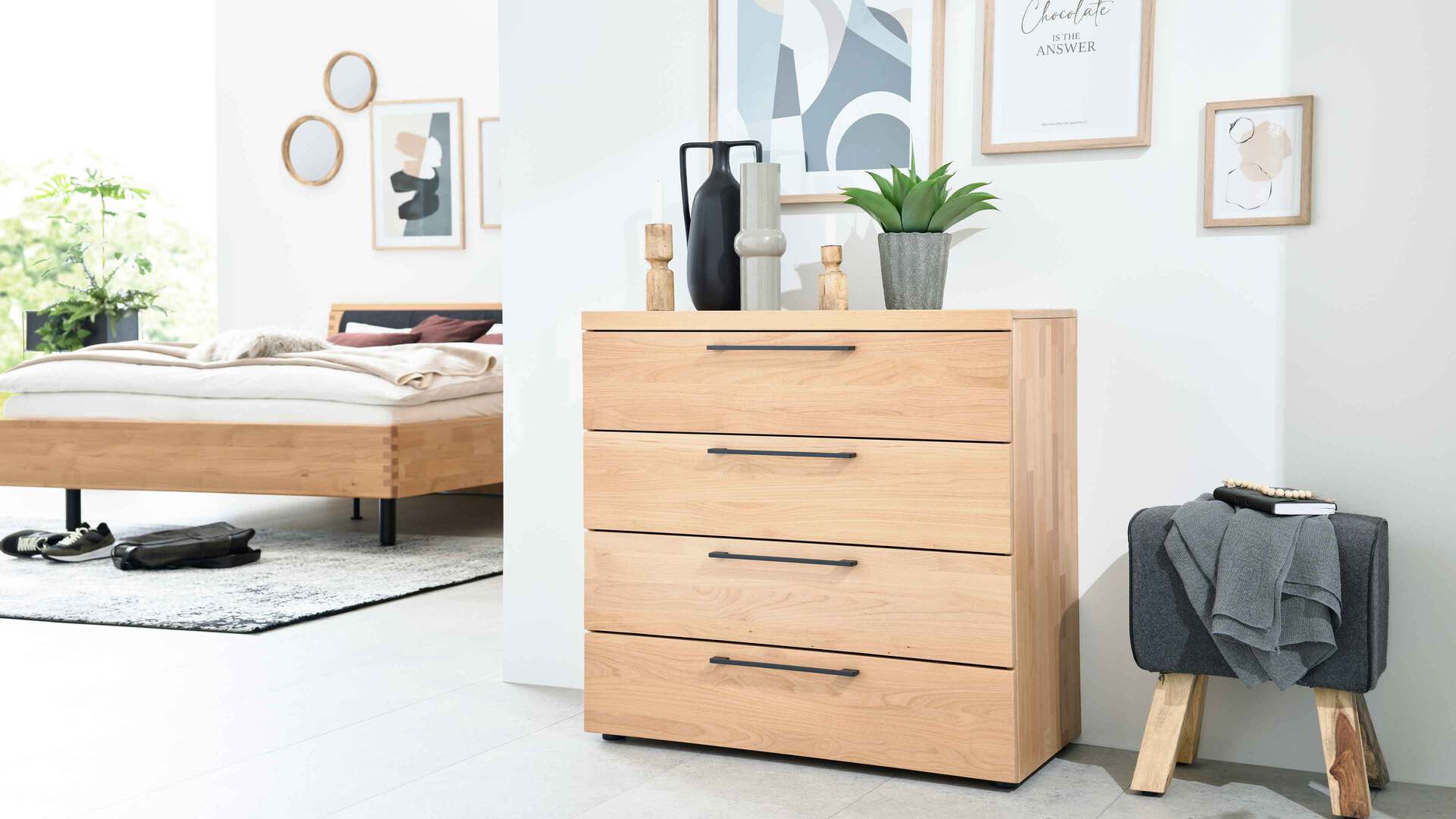 Interliving Schlafzimmer Serie 1028 Schubladenkommode 2952