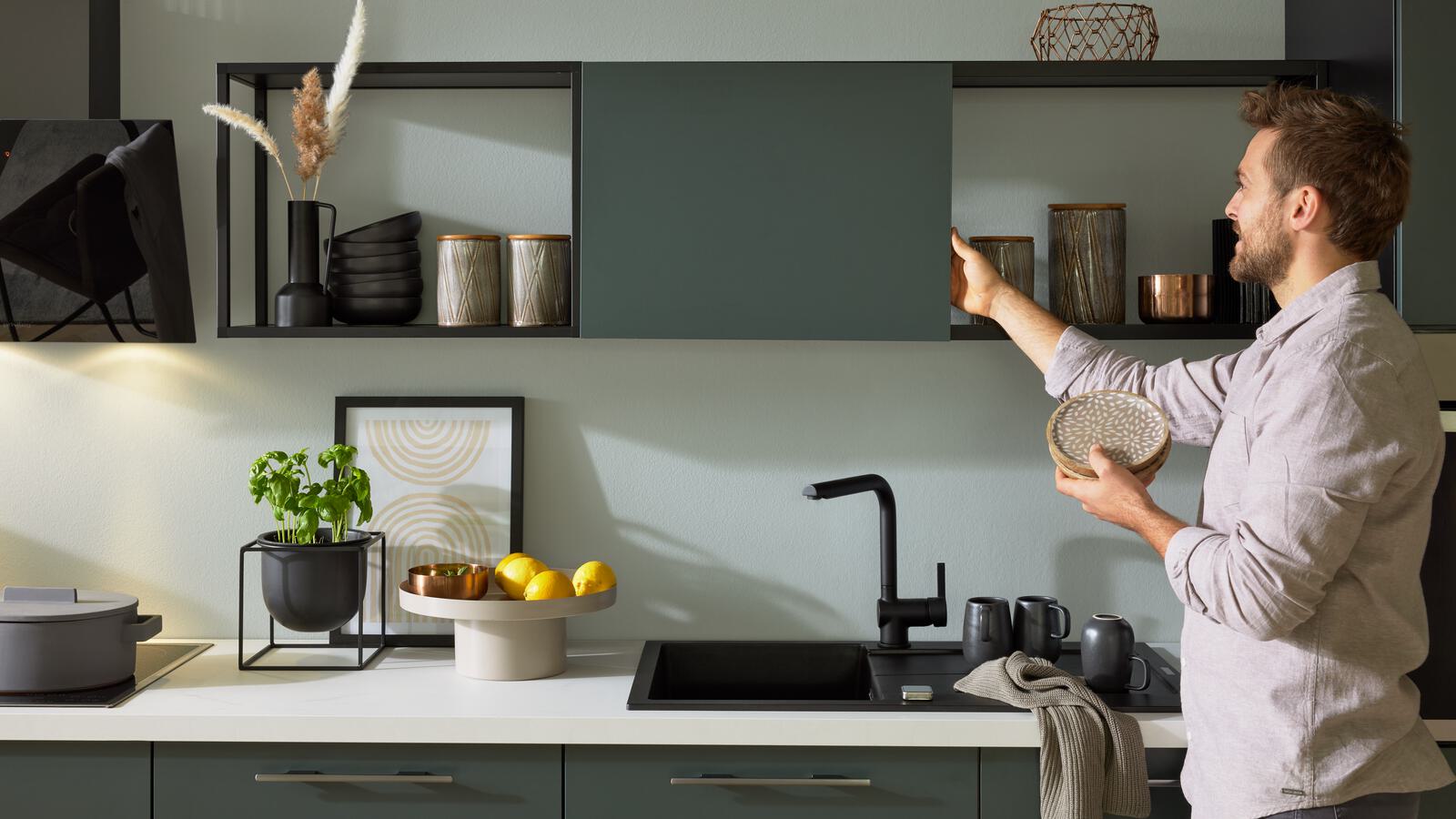 Interliving Küche Serie 3059 mit privileg Einbaugeräten