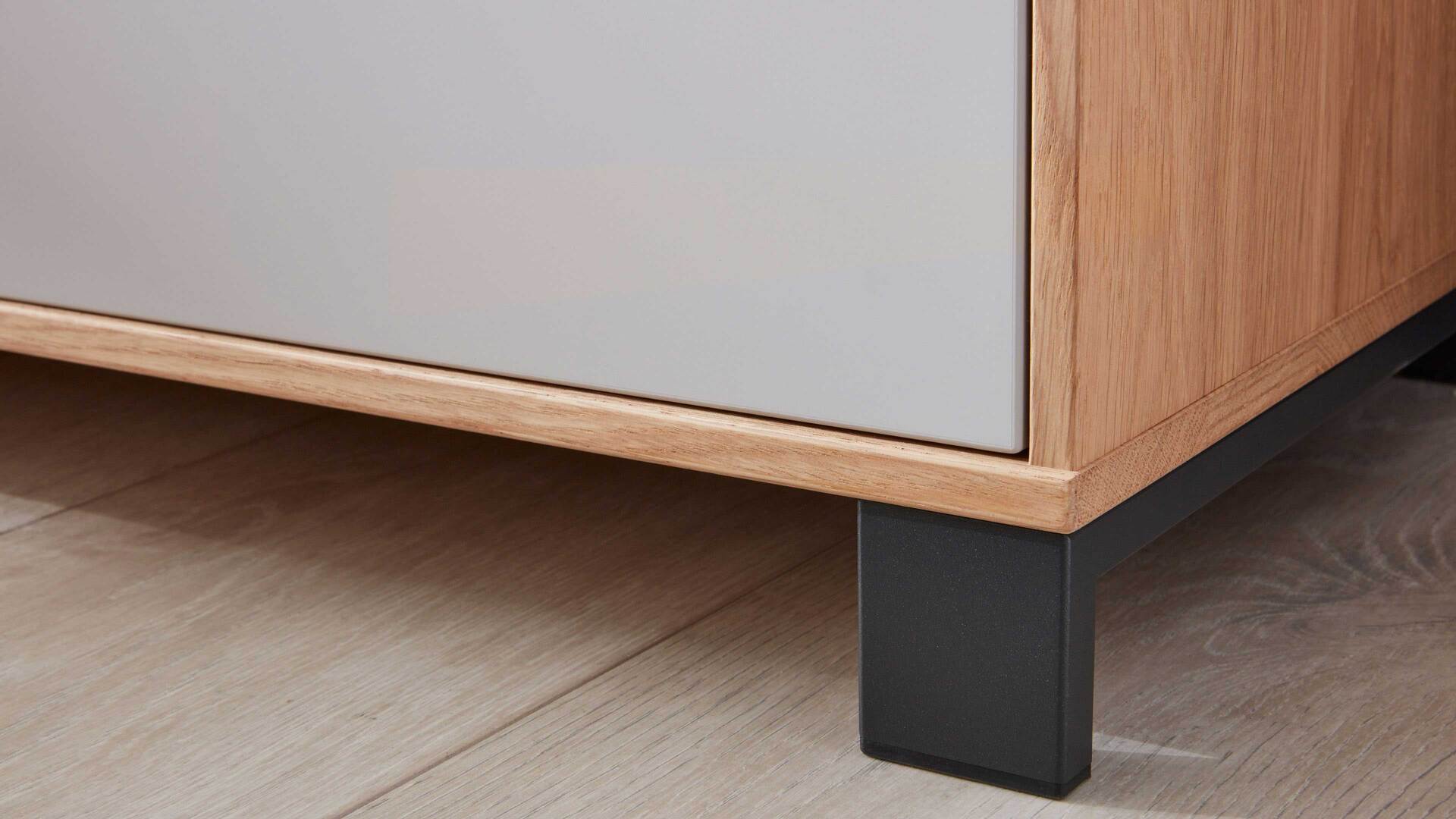 Interliving Garderoben Serie 6005 Schuhschrank 806