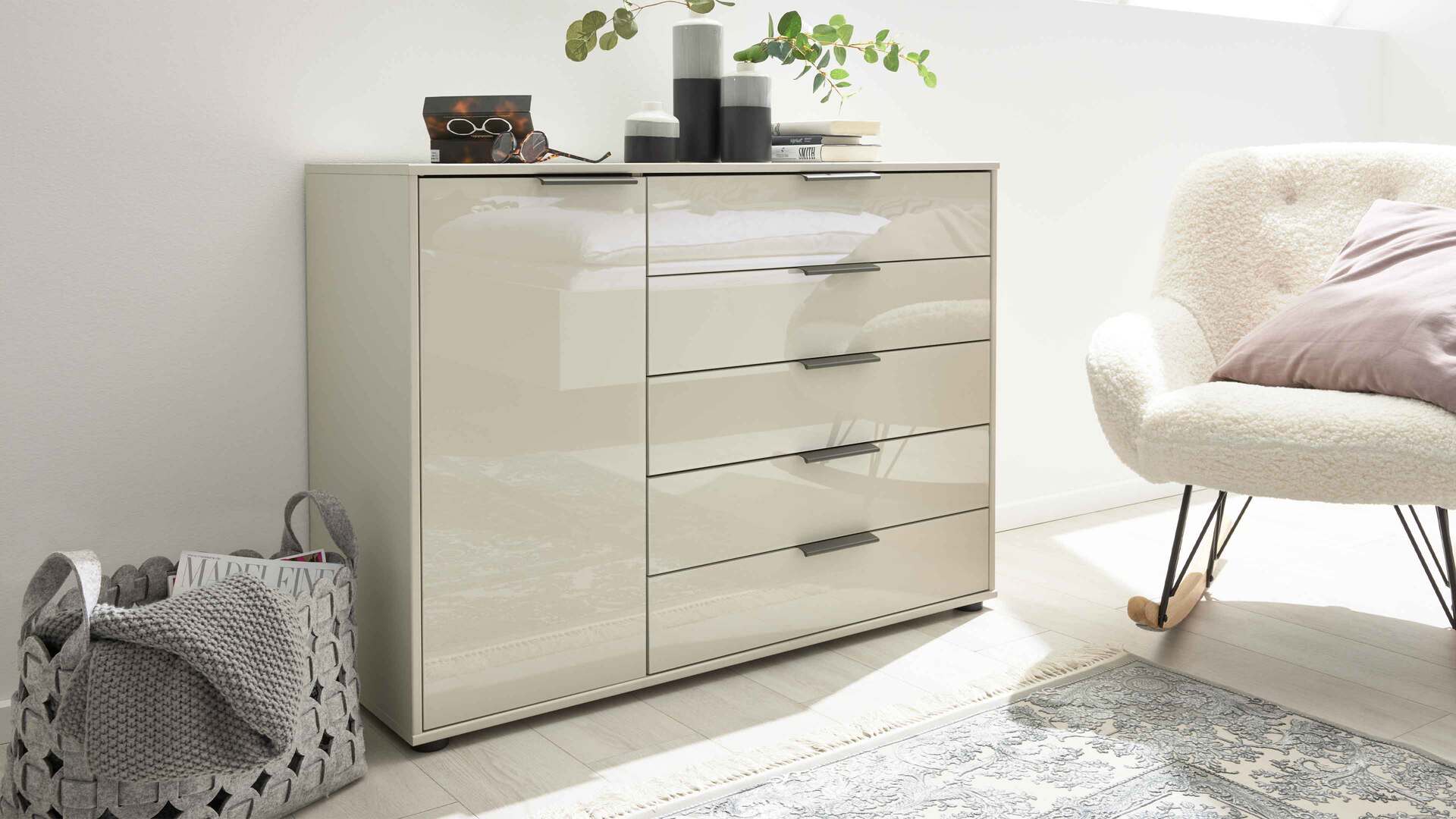 Interliving Schlafzimmer Serie 1026 Kombikommode 231