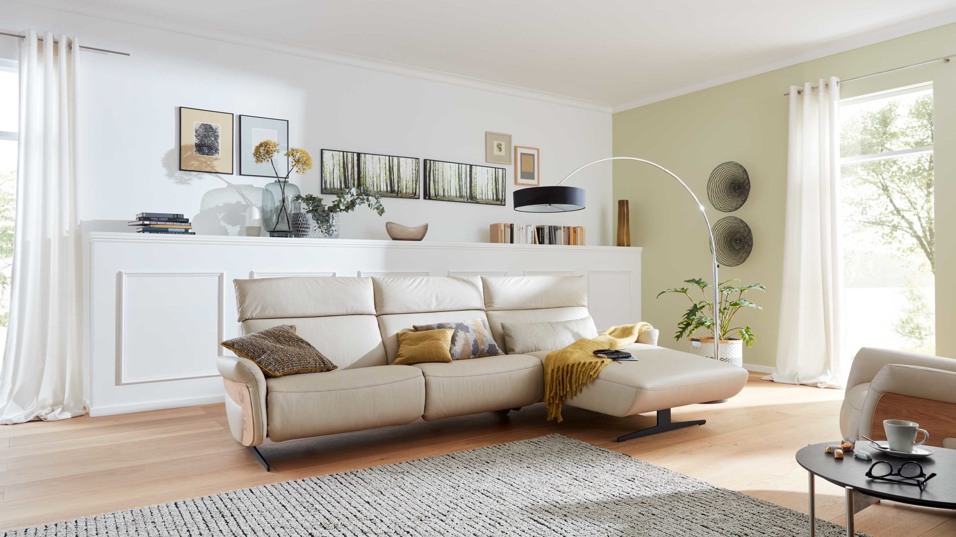 Ecksofa aus Leder in Weiß