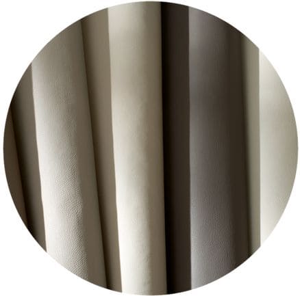 Kunstleder in Hellgrau, Beige und Braun