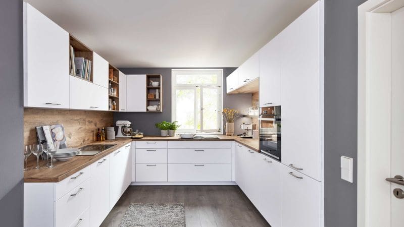Küche in Weiß