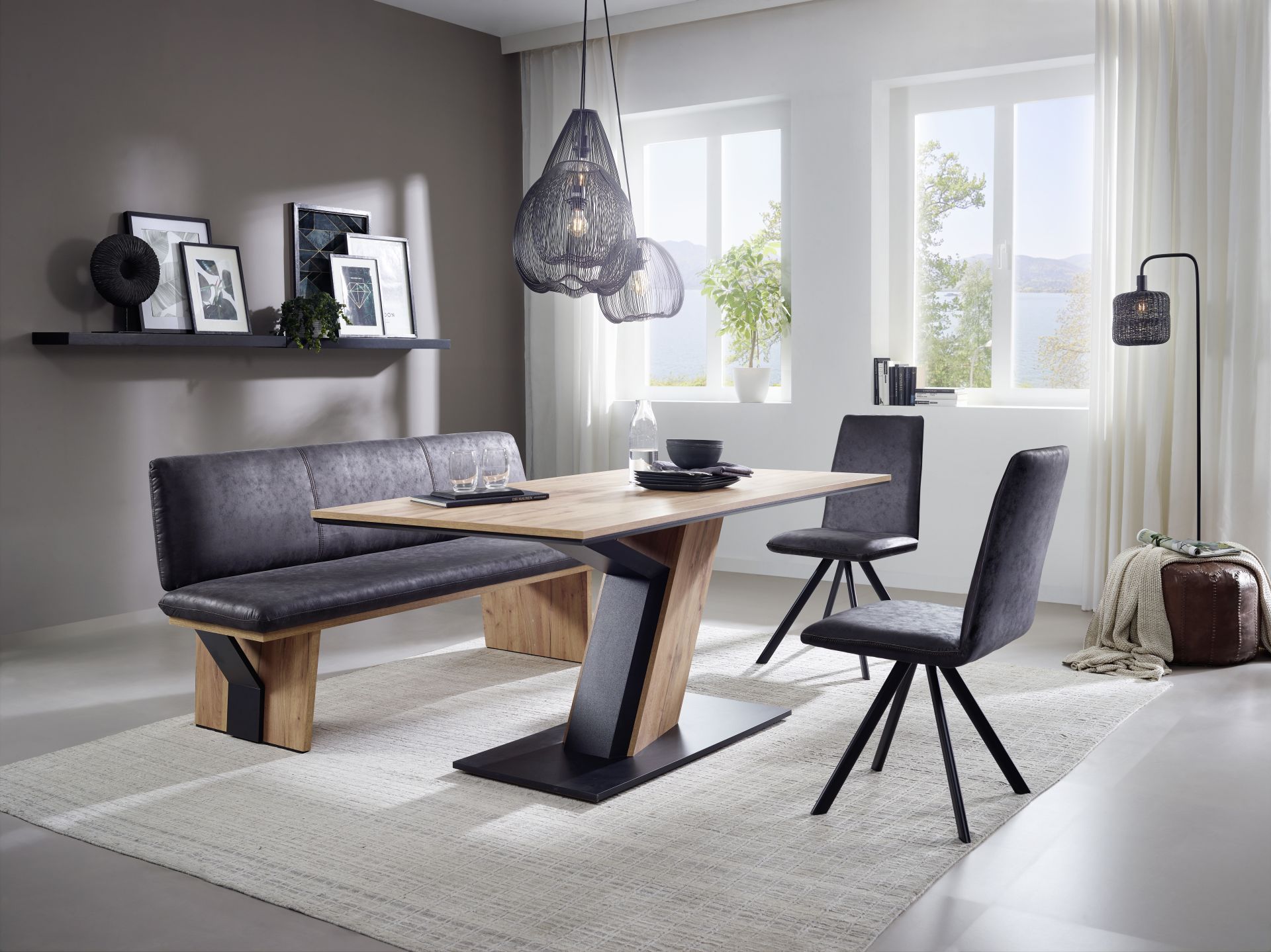 Elegante Esszimmermöbel