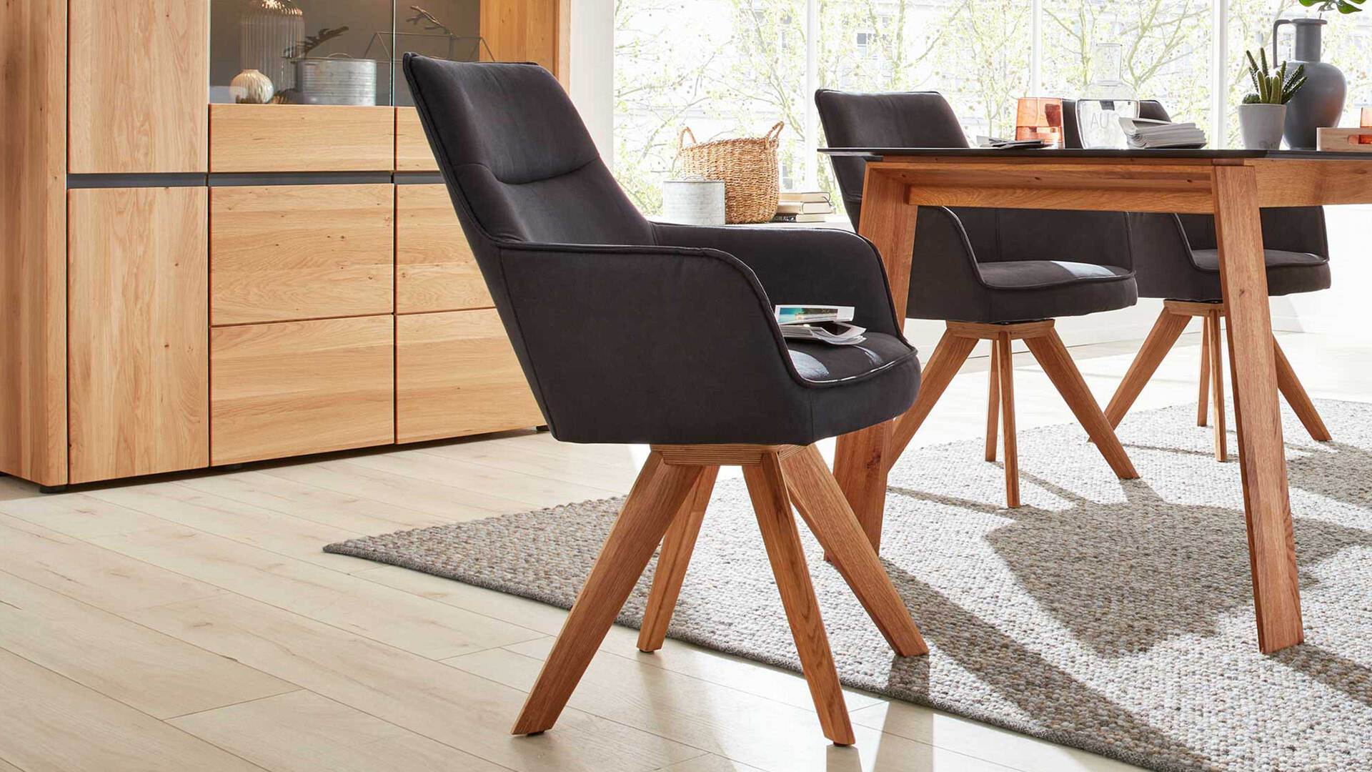Interliving Esszimmer Serie 5603 – Schalensessel 7852 Interliving Esszimmer Serie 5603 – Schalensessel 7852