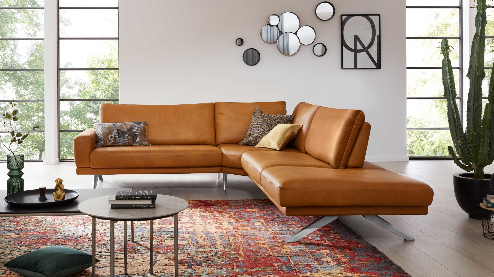 Ecksofa in Lederoptik in Orange