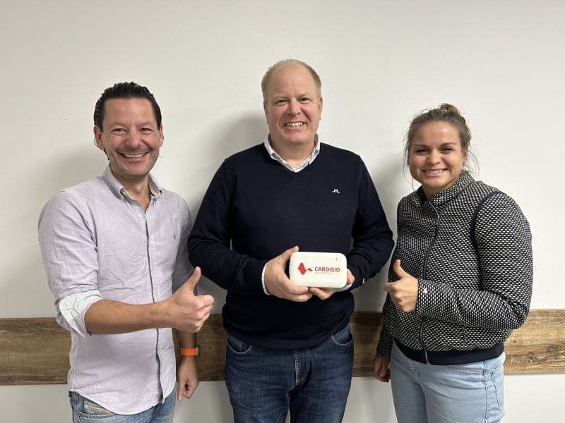 Herr Juhnke mit Kardiologe und Schwester