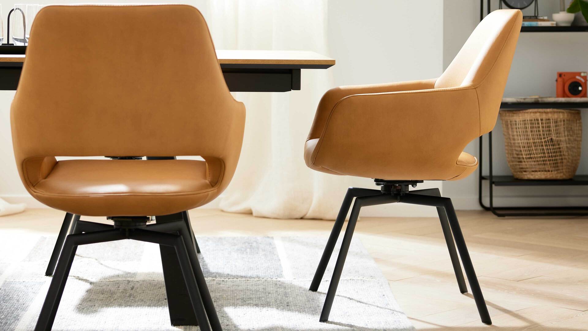 Interliving Esszimmer Serie 5112 - Schalenstuhl V232
