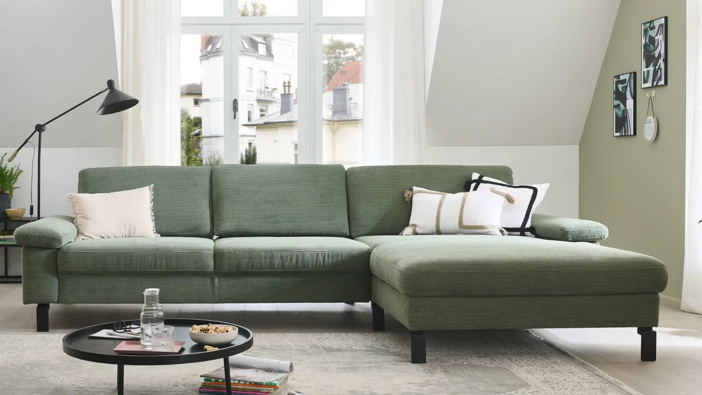 Ecksofa mit Federkern