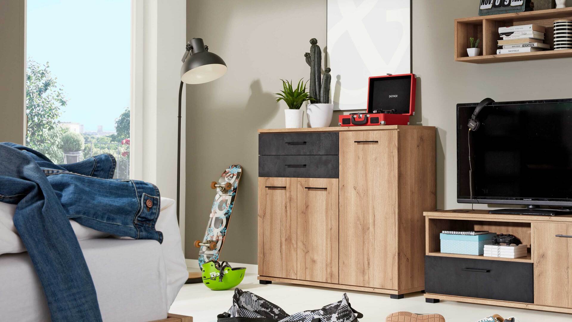 Interliving Jugendzimmer Serie 1701 - Highboard 5604 Interliving Jugendzimmer Serie 1701 - Highboard 5604