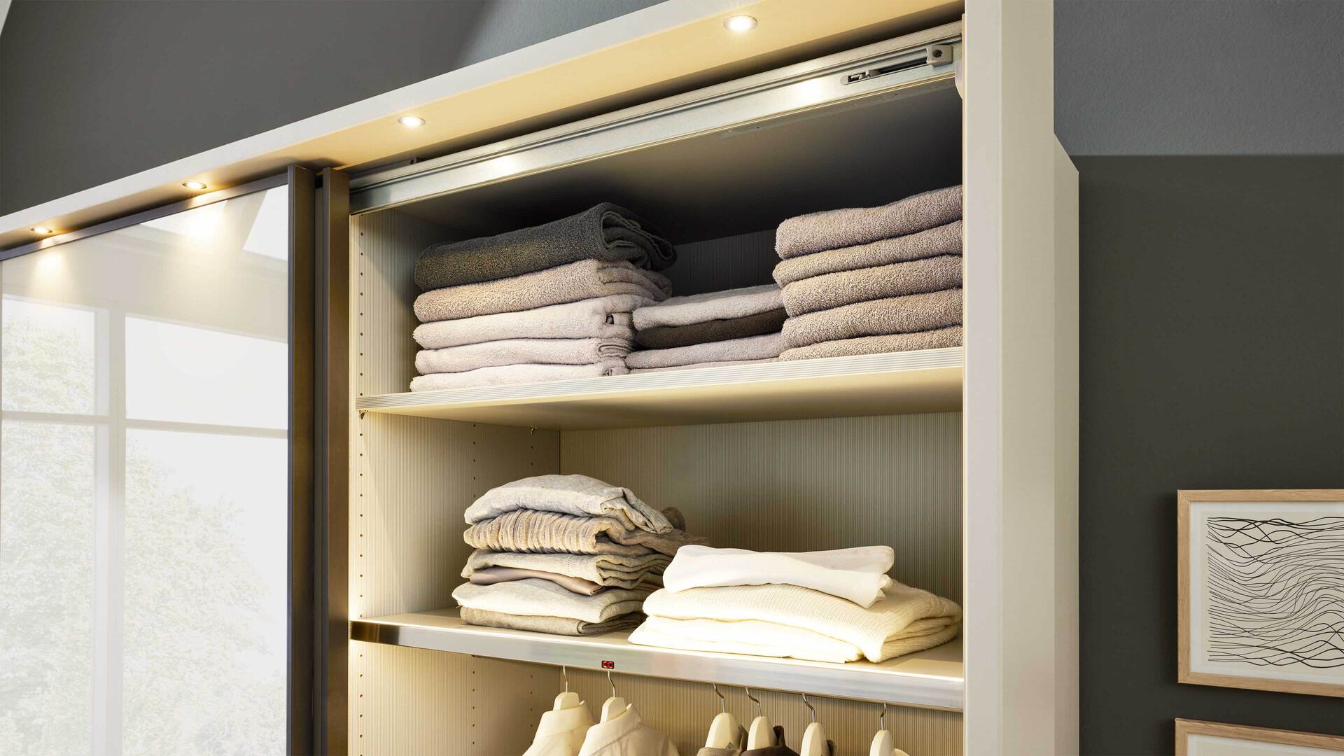 Interliving Kleiderschrank Serie 1205 – Passepartoutrahmen 732 Interliving Kleiderschrank Serie 1205 – Passepartoutrahmen 732