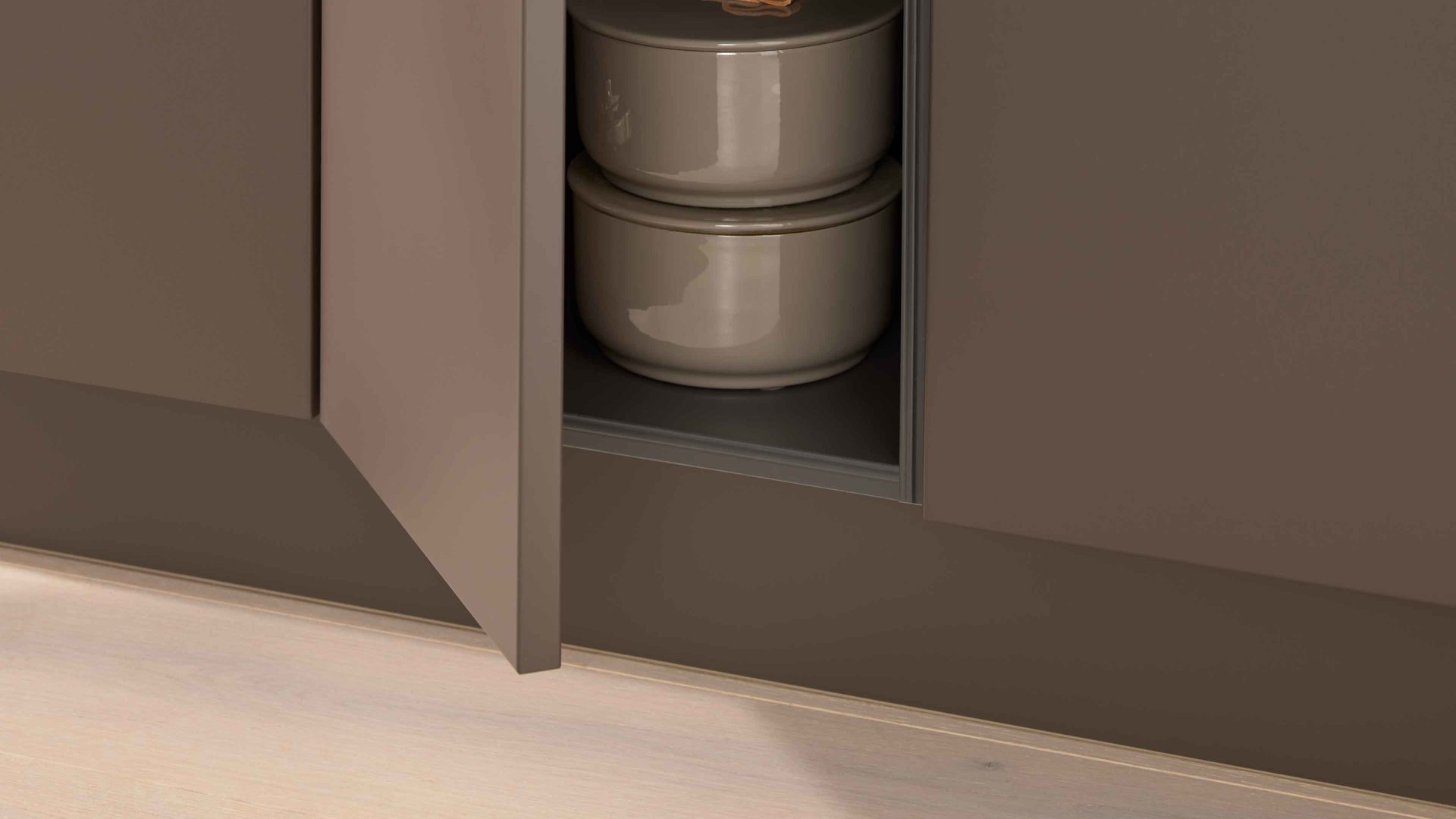 Interliving Küche Serie 3064 mit privileg-Einbaugeräte