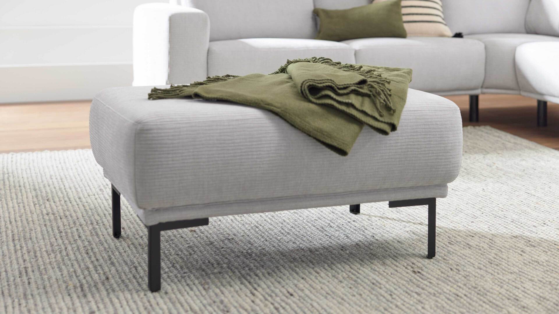 Hocker fest Hocker fest