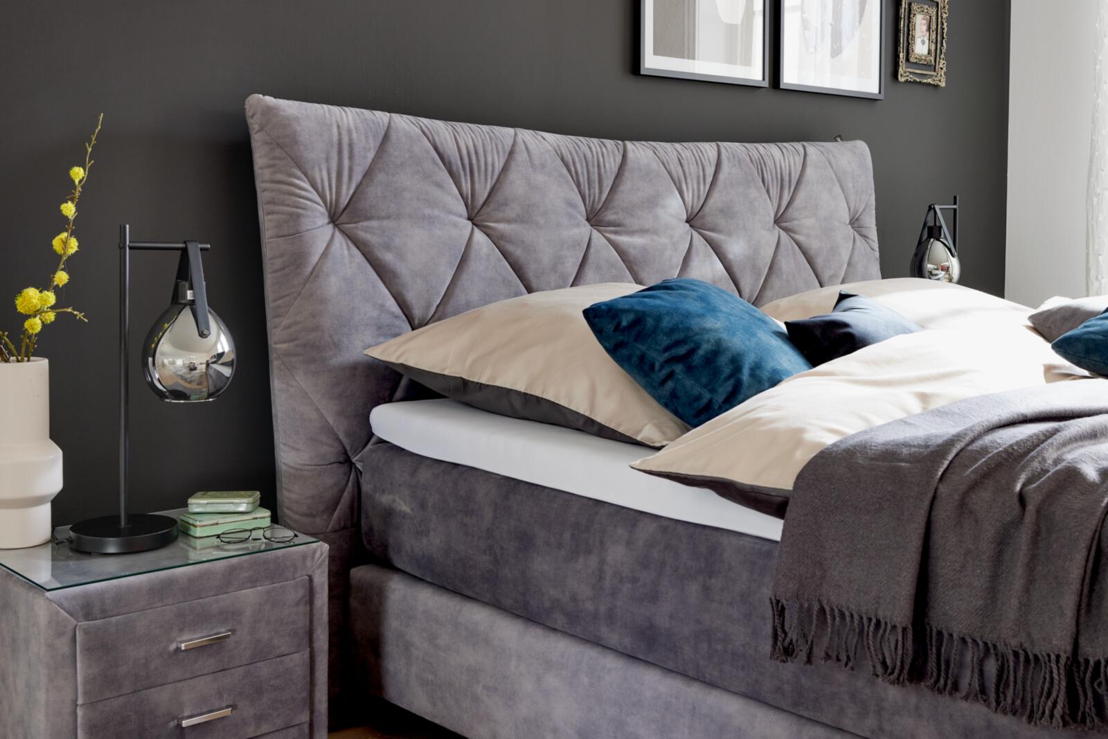 Interliving Boxspringbett Serie 1420 - ohne Bettkasten