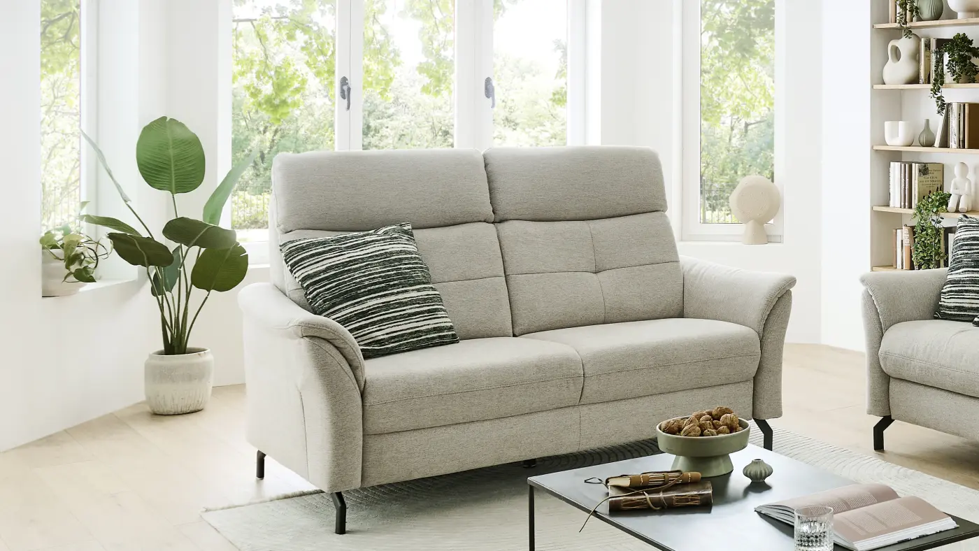 2,5-Sitzer-Sofa -Komfort trifft auf zeitlose Elega