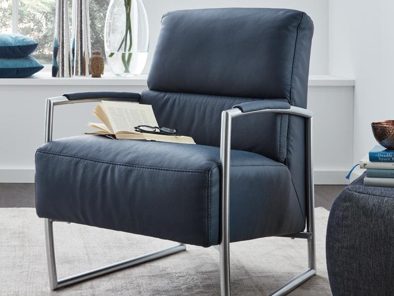 Polstersessel in Dunkleblau