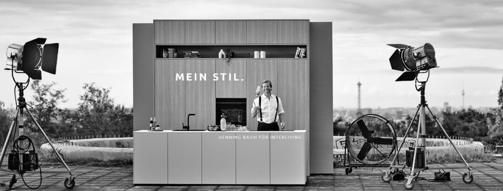 Schwarz und Weiß Kampagne Interliving mit Henning Baum