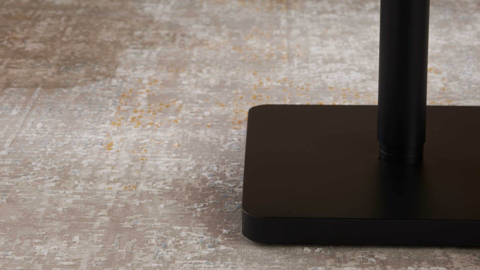 Interliving Couchtisch Serie 6228 mit Liftfunktion